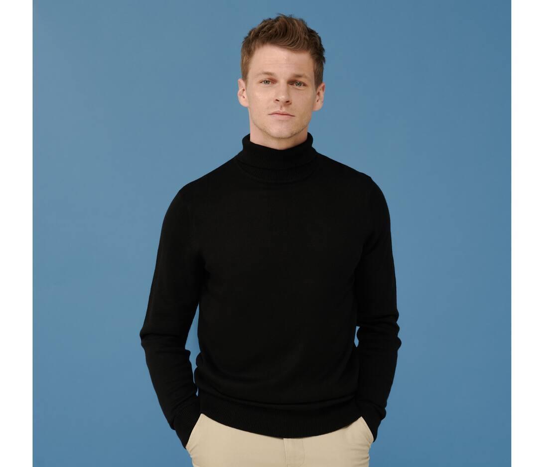 Henbury jumpers on sale